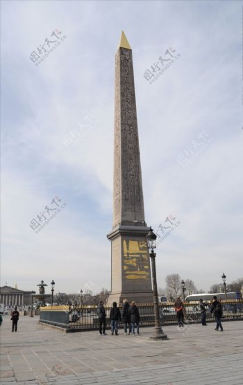 法国巴黎广场方型碑