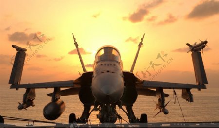 F18战斗机