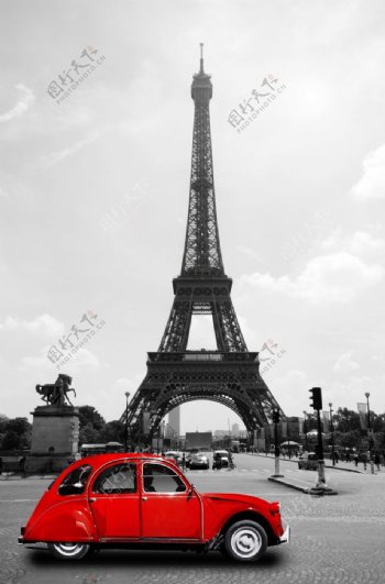 法国巴黎街头红色小车背景素材图片