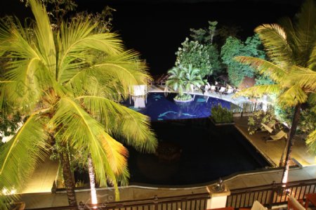 普吉岛酒店夜景图片