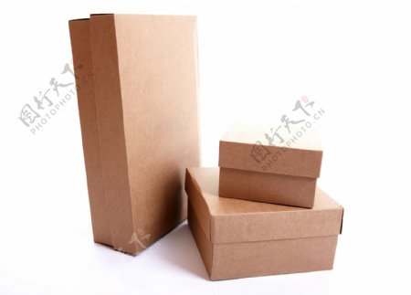 纸盒子2