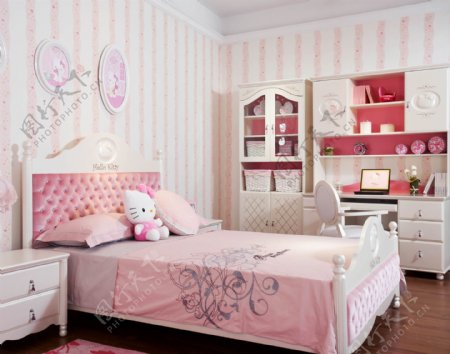 粉色条纹卡通卧室