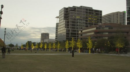 人们在公园在市中心达拉斯4K超高清视频免费下载