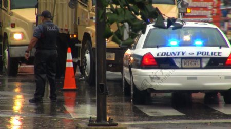警察和风暴股票视频中路车视频免费下载