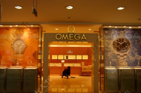欧米伽手表商场门头图片