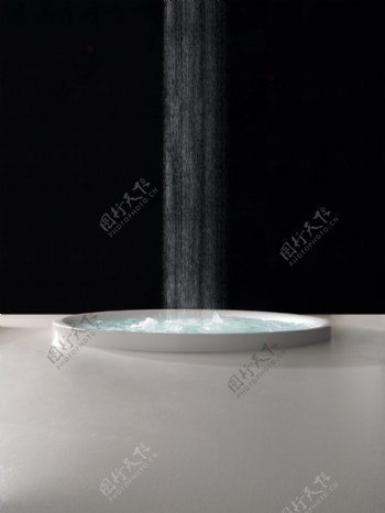 奢华的浴缸沐浴生活图片