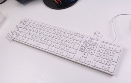 白色巧克力键盘图片