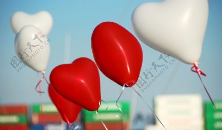 情人节心形气球图片