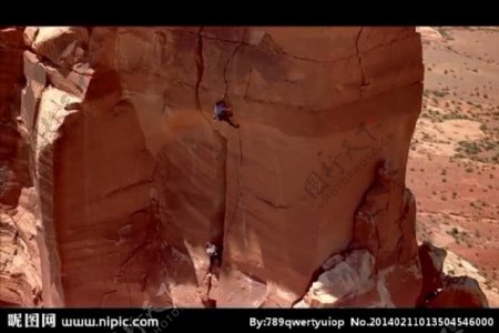 高山攀岩运动视频