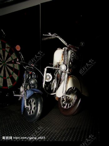 摩托车哈雷玩具图片