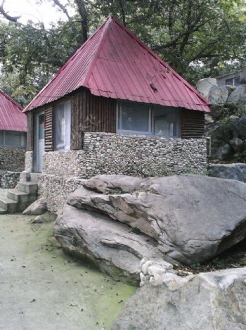 鹅卵石房子图片