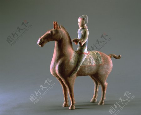 国宝器物骑马俑故宫博物院藏图片