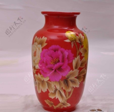 红釉牡丹富贵大花瓶图片