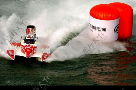 摩托艇摩托艇比赛F1浮标图片