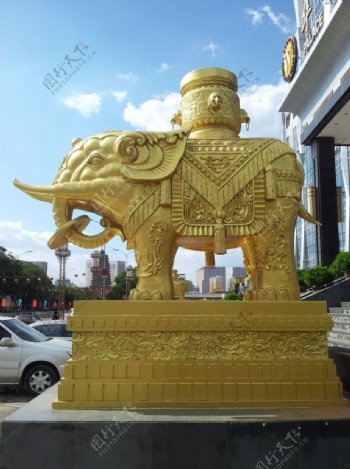 铸铜大象动物雕塑图片