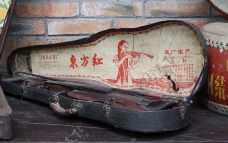 东方红小提琴图片