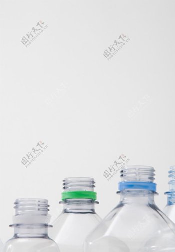 矿泉水瓶素材图片