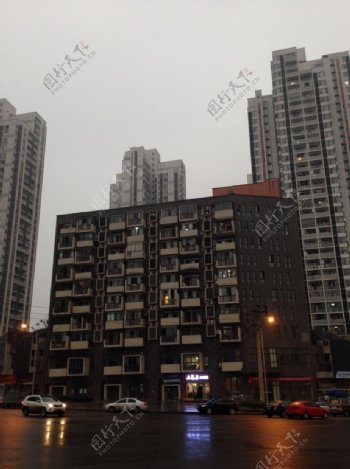 重庆首创十方界峰度外景图片