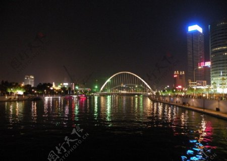 大沽桥夜景图片
