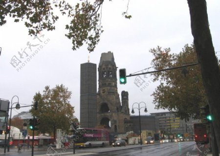柏林断头教堂图片