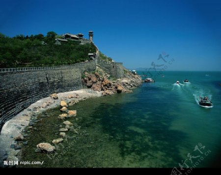 海滩古堡图片