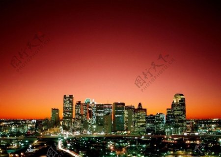 繁华城市夜景高楼图片
