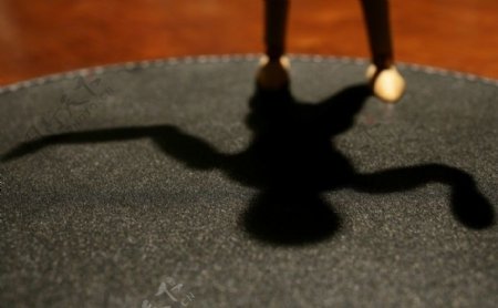 木偶人的影子图片