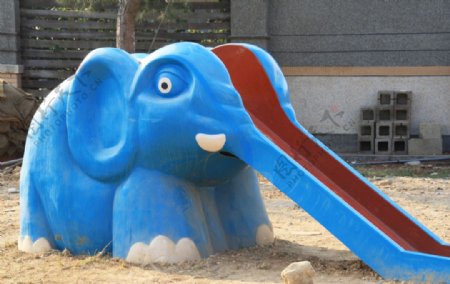 儿童游乐设施滑梯大象图片