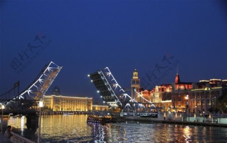 天津海河解放桥夜景图片