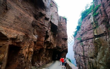 郭亮洞挂壁公路图片