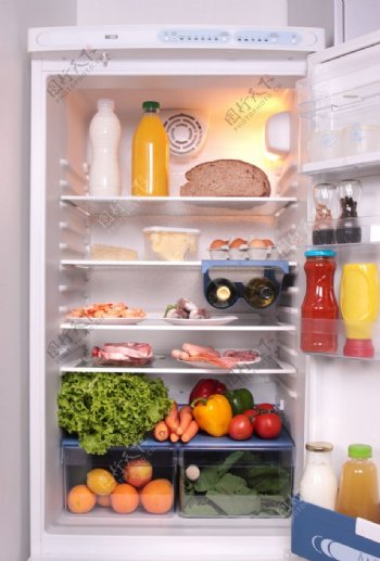 豪华电冰箱图片