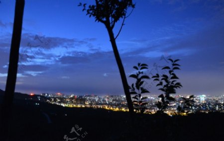 浮山后夜景图片