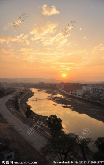 夕阳图片