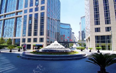 东方广场喷泉图片