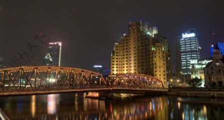 外百渡桥夜景图片