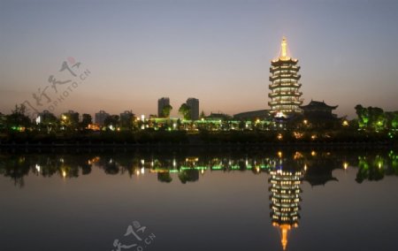 湖南省怀化鹤鸣洲夜景图片