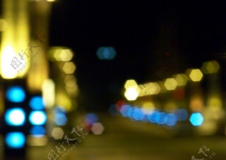 果戈里大街的深夜图片