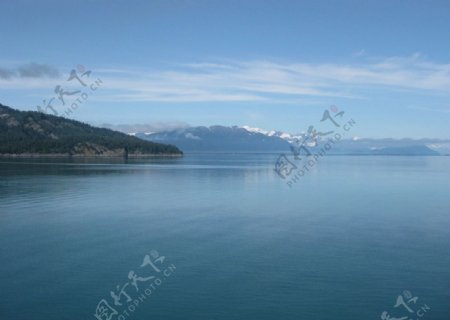 湖泊景色图片