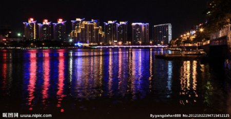 三亚河夜景图片