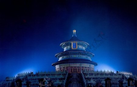 中国景点天坛祈年殿夜景图片