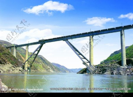 汉江斜腿钢构桥图片