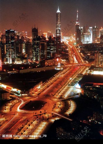 上海世纪大道图片
