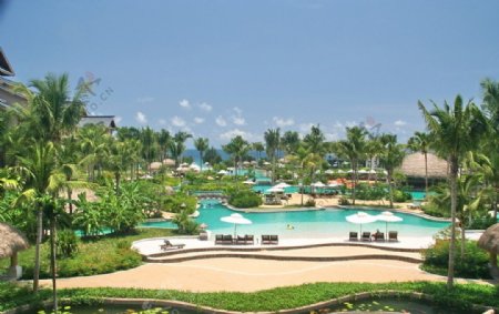 三亚酒店泳池图片