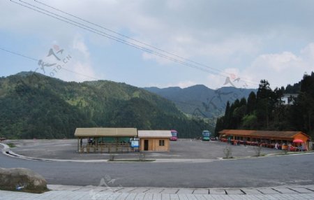 井冈山的停车场图片