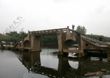 路孔古桥图片