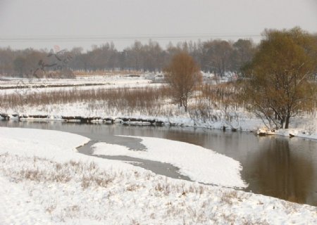 冬之河图片