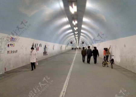 厦大芙蓉隧道图片