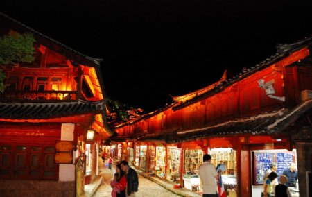 云南丽江古城夜景图片