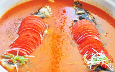 红汤鱼头图片