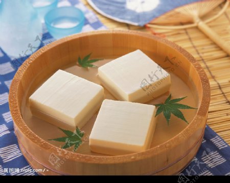 竹筒清水豆腐图片